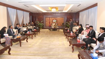 प्रधानन्त्रीको आह्वानमा त्रिपक्षीय छलफल सुरु