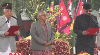 नवनियुक्त प्रधानमन्त्री साहबाट शपथ ग्रहण सम्पन्न