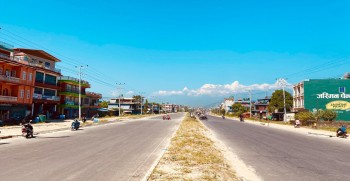 अब सरर पोखरा–मुग्लिन सडकमा