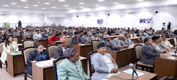 प्रतिनिधिसभाको पहिलो अधिवेशन प्रारम्भ