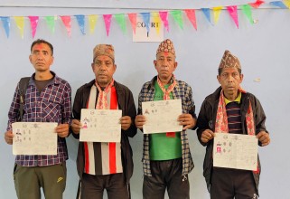 लालपुर्जा पाएपछि धार्चेका भूमिहीन दलित परिवार खुसी