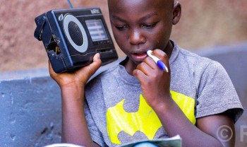 विश्व रेडियो दिवस आज मनाइँदै