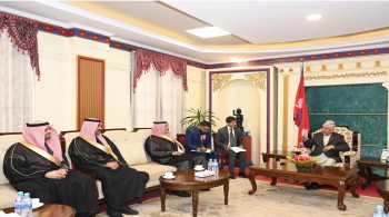 राष्ट्रपतिसँग बिदाइ भेट