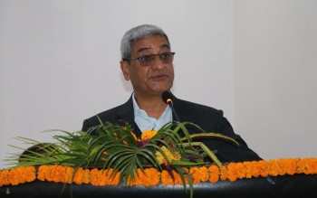 सुशासन मार्फत नै आर्थिक समृद्धि हाँसिल गर्न सकिन्छ : गृहमन्त्री लेखक