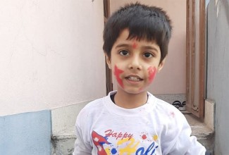 आठ दिनदेखि बेपत्ता सात वर्षीय साकेतको अवस्था अज्ञात, खोजीका लागि परिवारको अनुरोध