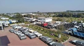 वीरगञ्‍च नाका हुँदै दुई महिनामा सात अर्बका सवारीसाधन भित्रिए