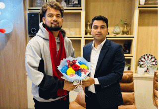 भिसा सर्भिसेसको ब्रान्ड एम्बेसडरमा क्रिकेटर सुपरस्टार शेर मल्ल नियुक्त 