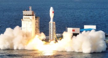 चीनद्वारा समुद्रबाट 'स्मार्ट ड्रागन–३' रकेटको सफल प्रक्षेपण