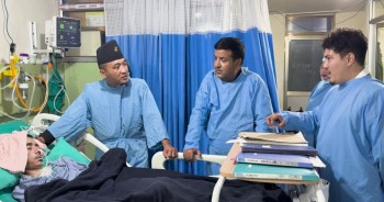 जेनजी आन्दोलनका घाइतेसँग गृहमन्त्री