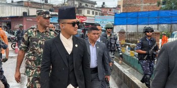 गृहमन्त्रीले गरे खोला क्षेत्रको अवलोकन