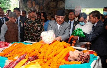 प्रधानमन्त्रीद्वारा मन्त्री किरातीको पिताप्रति श्रद्धाञ्जलि