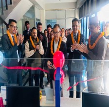 सन नेपाल लाइफ इन्स्योरेन्सको  तीन शाखाको स्थान्तरण 