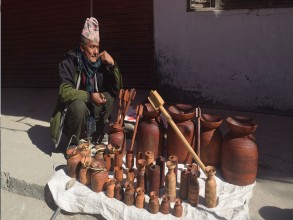 ठेका र मदानी बिक्न छाडे