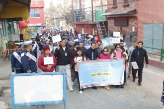 ट्राफिक सप्ताह-२०८२ : ट्राफिक प्रहरी प्रभाग गौशलाद्वारा प्रभातफेरी