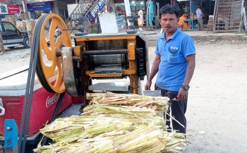 गर्मीसँगै उखु जुस व्यापारीको आम्दानी बढ्दै