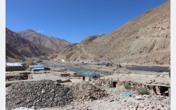 अत्यधिक चिसो बढेपछि यारी भन्सार कार्यालय तीनमहिनाका लागि बन्द