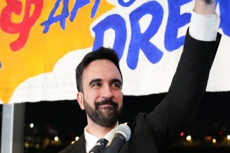 पहिलाे पटक  न्यूयोर्क सिटीको मेयरमा मुस्लिम नेता माम्दानी चयन