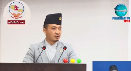नेपालीको जीवन रक्षाका लागि भारत लैजाने तयारी थियो : गृहमन्त्री गुरुङ