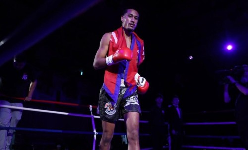 ‘के वान क्रस १८८ किक बक्सिङ च्याम्यियनसिप’को उपाधि जितेर हिमालय चितुवाद्वारा विश्व कीर्तिमान