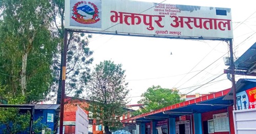 भक्तपुर अस्पतालले माग्यो १९ पदका लागि करारमा कर्मचारी