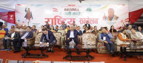 देउवा समूह पश्चगमनतिर, हिन्दूराष्ट्रको कित्तामा उभियो