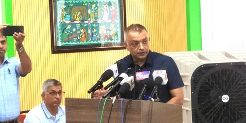 पूर्वसभापति देउवालाई गगनको आग्रह- महाधिवेशनमा सहभागी भएर पार्टी एकताको सन्देश दिऔं