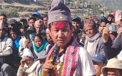 श्रम संस्कृतिका अध्यक्ष साम्पाङ हुम्लामा