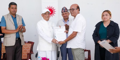 अध्यक्ष ओलीलाई ध्यानाकर्षणपत्र बुझाइयो