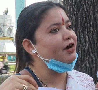 सर्वोच्च अदालतबाट रोशनी नेपाली वादी पक्राउ