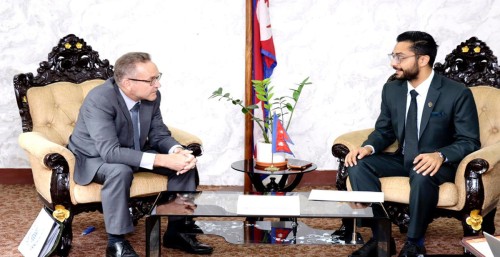 विद्यालय शिक्षा सुधारका लागि फिनल्यान्डसँग सहकार्य गर्ने शिक्षामन्त्रीको प्रस्ताव