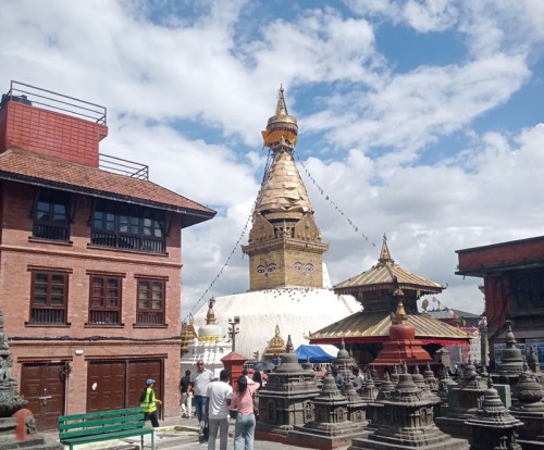 स्वयम्भूमा एक महिनाको मेला सम्पन्न