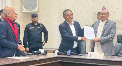 स्थानीय तहको निर्वाचनलाई गैरदलीय बनाउन उज्यालो नेपाल पार्टीको ध्यानाकर्षण