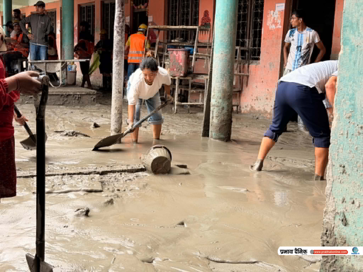 Rasuwa_Flood_clearing11-1788260836.jpg