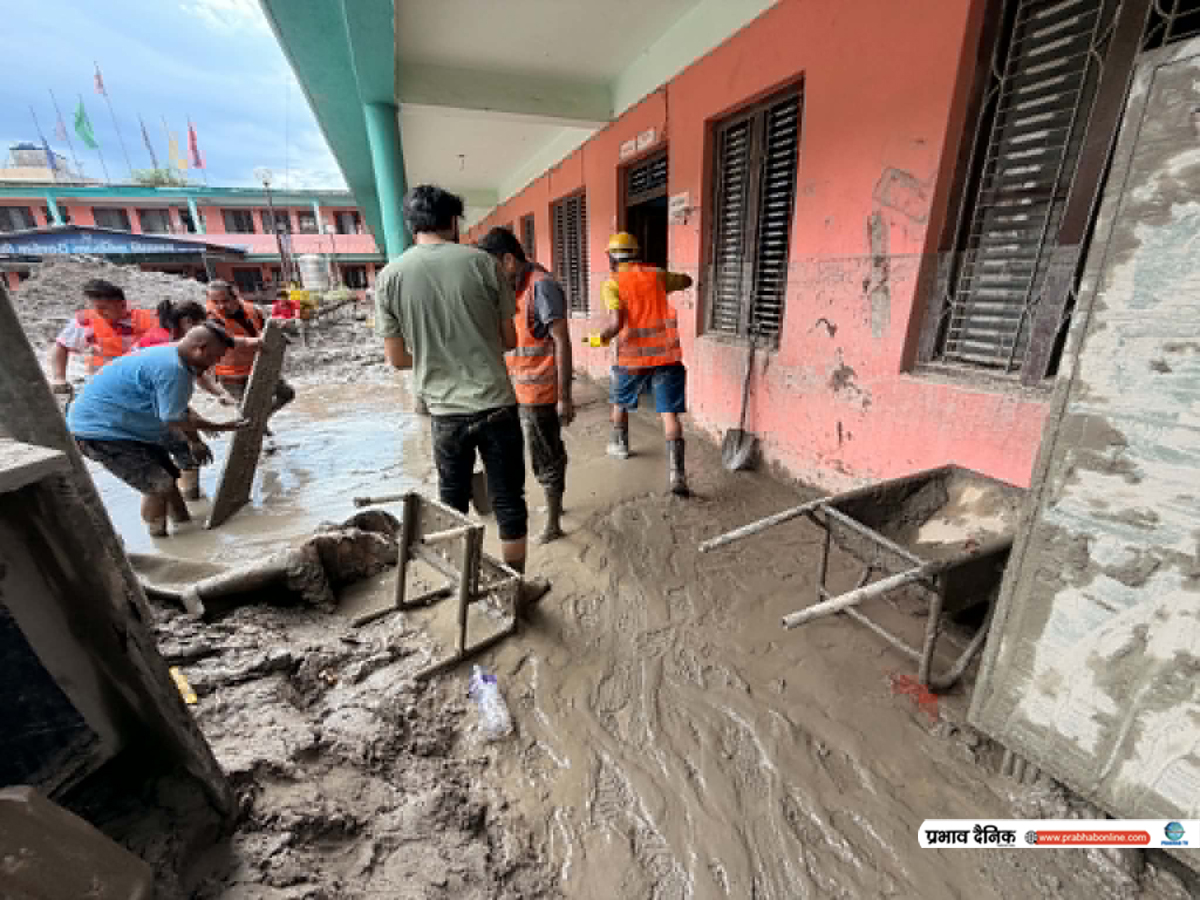 Rasuwa_Flood_clearing7-1788260832.jpg
