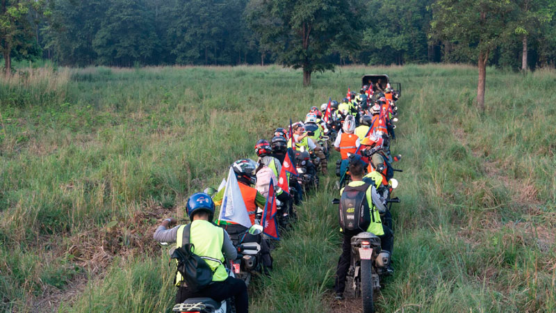 riders1695888620.jpg