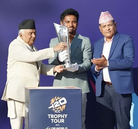 राष्ट्रपति पौडेलले गरे आईसीसी टी-२० विश्वकपको ट्रफी सार्वजनिक