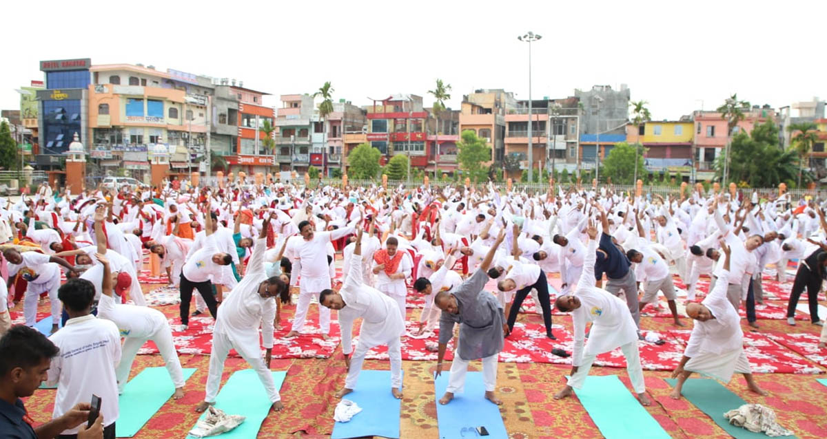 yoga-1781941388.jpg